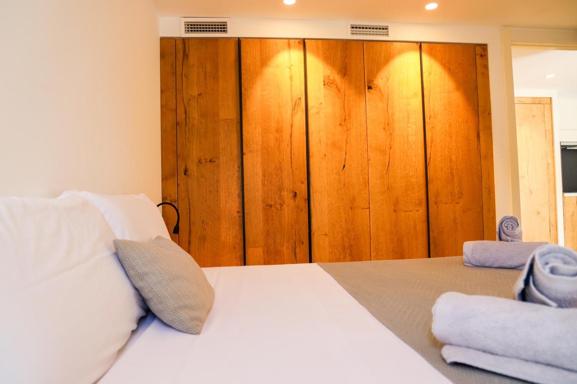 Cala Vadella Beachwalk Suites Phòng bức ảnh