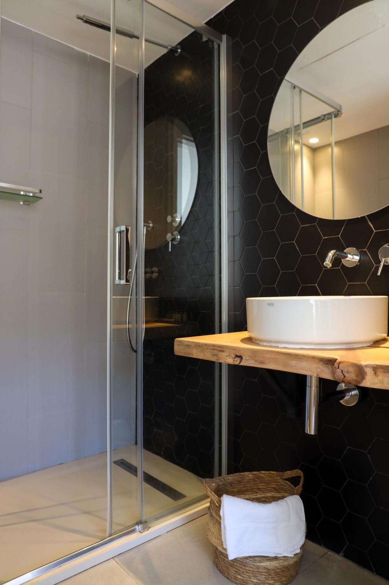 Cala Vadella Beachwalk Suites Phòng bức ảnh