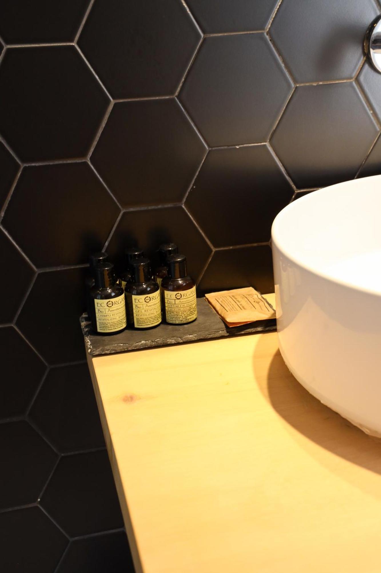 Cala Vadella Beachwalk Suites Phòng bức ảnh