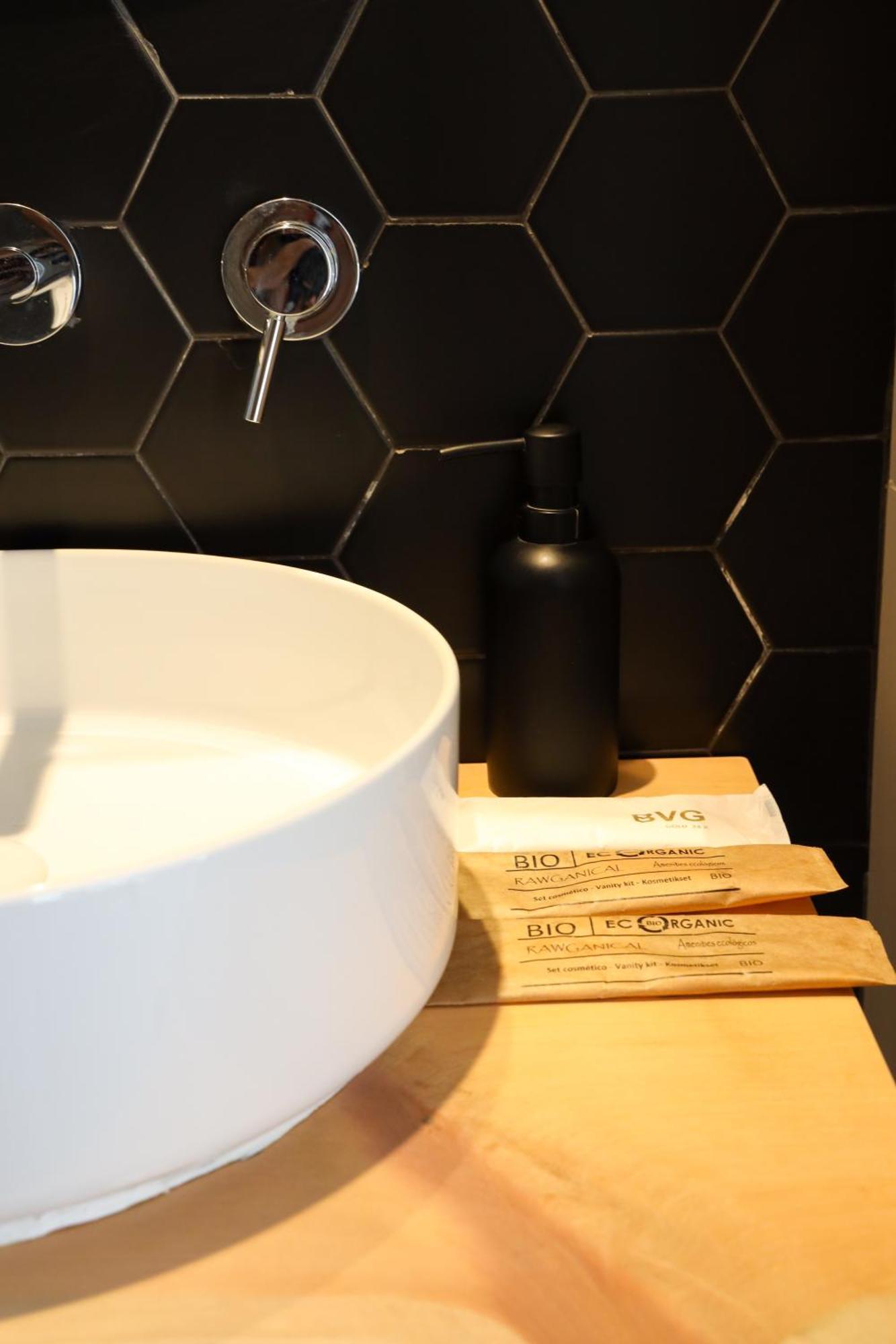 Cala Vadella Beachwalk Suites Phòng bức ảnh